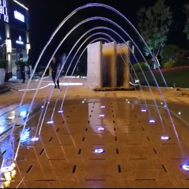 波光喷泉