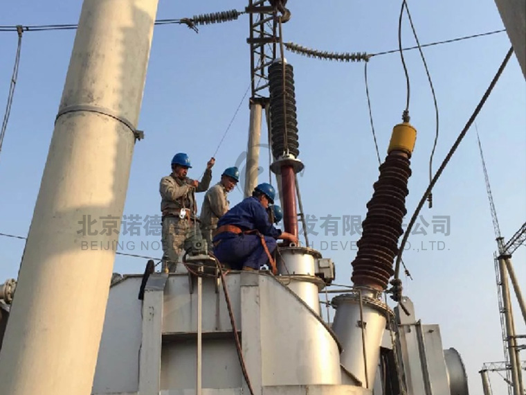 126kV transformer bushing is being replaced on site in Zhangjiakou Power Supply Company